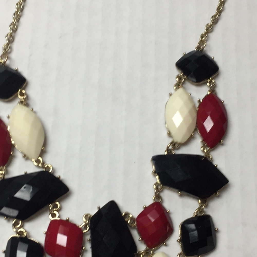 Statement necklace - Picture 4 of 4